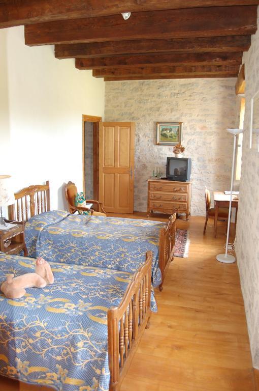 Chateau De Camboulan Ambeyrac Room photo